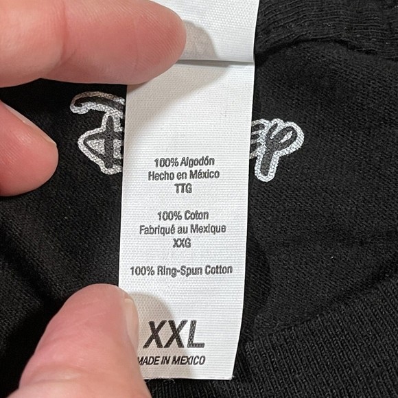 Disney Tultex Halloween‎ Men's Black Short Sleeve Round Neck  T-Shirt Size 2XL - Picture 6 of 9